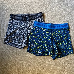 two under armour spandex size S